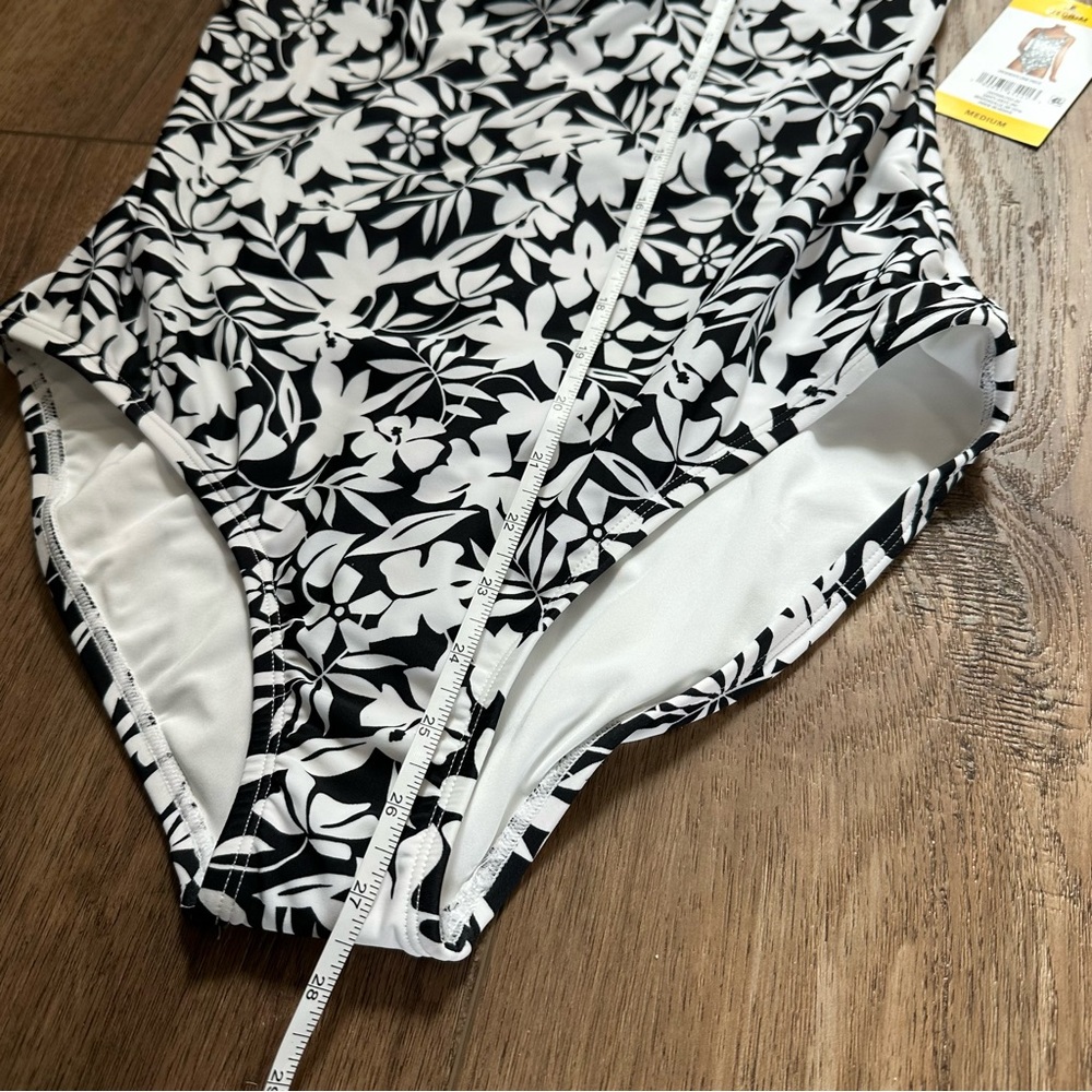 NWT! Land’s End Women’s Swimsuit, Scoop Neck, Floral, Black/White, Medium‎ - Picture 10 of 10